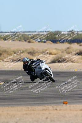 media/Feb-04-2024-SoCal Trackdays (Sun) [[91d6515b1d]]/10-Turn 16 (145pm)/